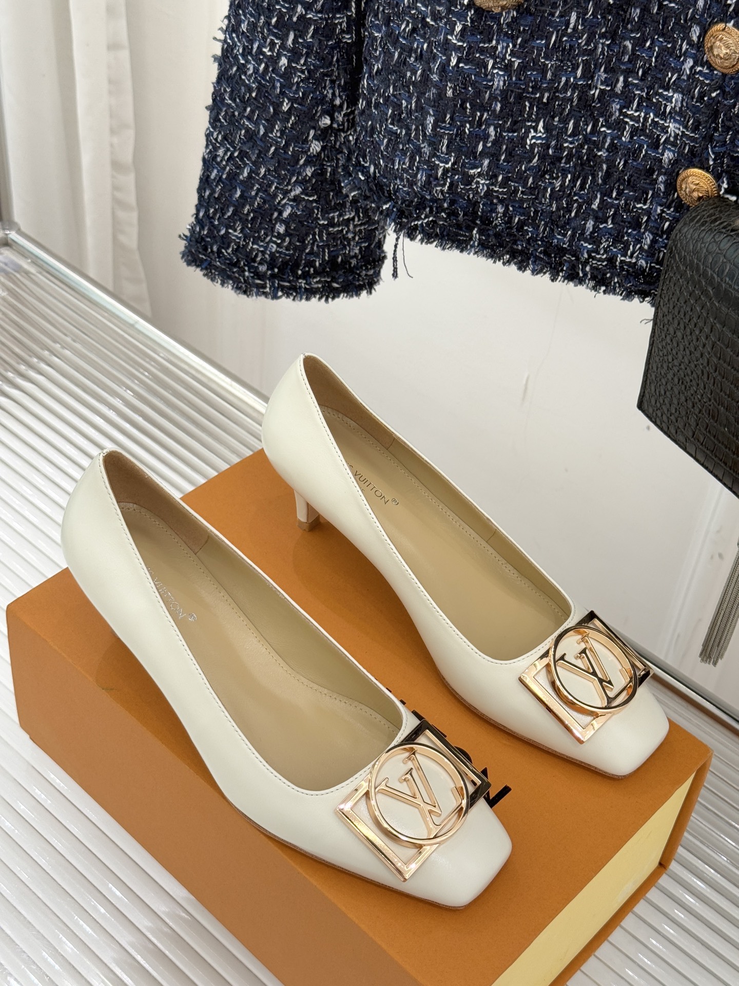 Women's high heels